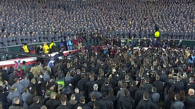 Army-Navy 2018 singing Army-Navy 2018 singing