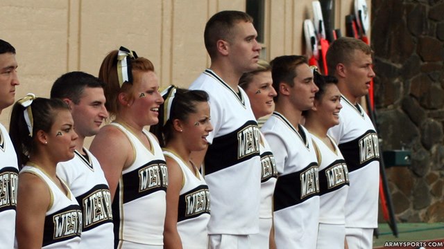 Army cheerleaders